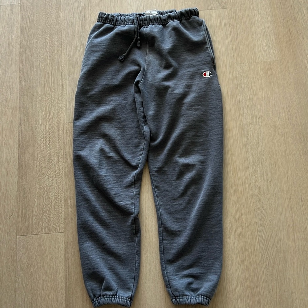 Gray champion sweatpants size small